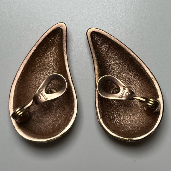 Vintage Monet Large Teardrop Earring - Picture 4 of 6